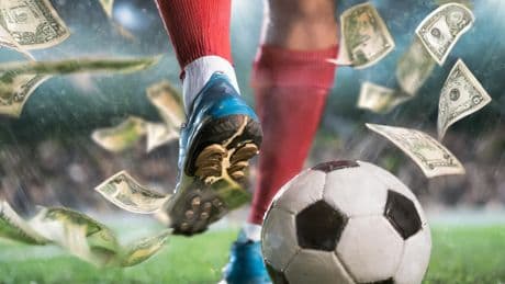Beşiktaş ve Fenerbahçe transferde peş peşe bombayı patlatacak