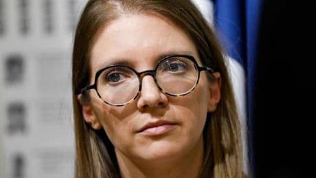 AD Laurent : le compte TikTok de l’influenceur banni après un signalement de la ministre Aurore Bergé
