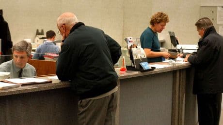 Bancari, da Intesa a UniCredit e Bper, oltre 20mila in meno in 5 anni