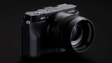 Sony’s pocket-sized RX1R camera returns with its first update in 10 years