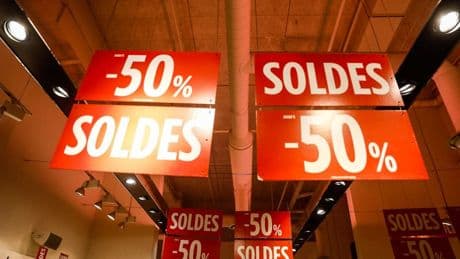 Les soldes d'été 2025 débutent cette semaine: quelles sont les dates dans votre région?