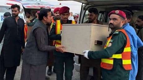 Gunmen abduct and kill 9 passengers from 2 buses on a southwestern Pakistan highway