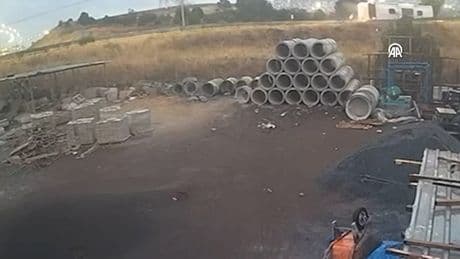 Kuzey Marmara Otoyolu'nda 4 kişinin hayatını kaybettiği kaza anı kamerada