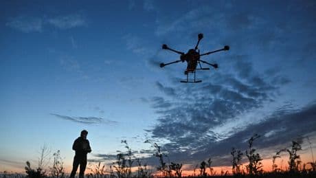 La Russie et Moscou visés par plus d’une centaine de drones ukrainiens, plusieurs aéroports fermés