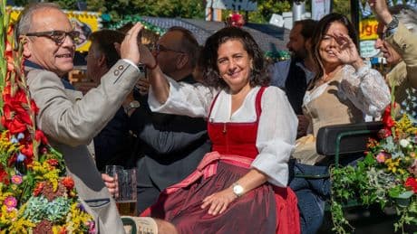 Oktoberfest: Die Wirtin eines der ältesten und größten Wiesn-Zelte hört auf
