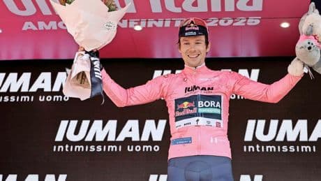 LIVE Giro d’Italia - etappe 3: geeft Primoz Roglic het roze uit handen in ideale vluchtersrit?