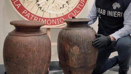 L’intelligenza artificiale per dare la caccia alle opere d’arte rubate in Liguria