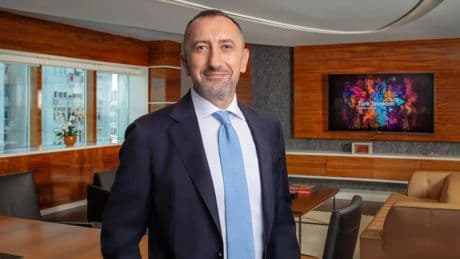 Türk Telekom CEO'su Önal'dan 5G açıklaması: Türkiye'yi daha güçlü bir geleceğe taşıyacak