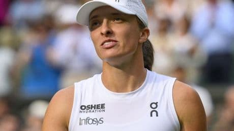 Wimbledon star Iga Swiatek's stern warning after 'incident' near her home