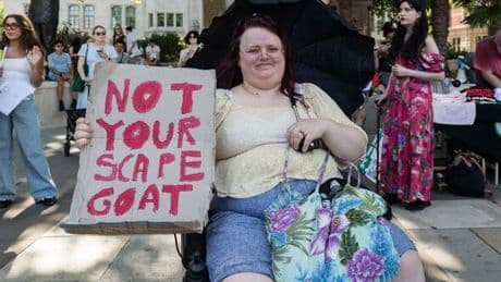 The 1 shocking graph that proves benefits in UK are out of control