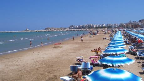 Estate, boom di turisti in Italia: previsti più di 65 milioni di arrivi