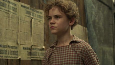 “Orphan”, la ricerca dell’identità perduta in un intenso racconto di formazione