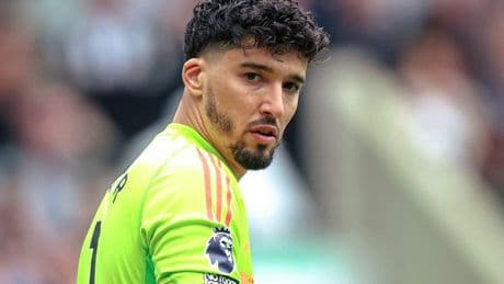 Manchester United'tan Altay'a kara haber