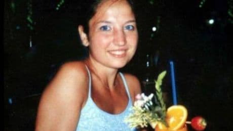 Garlasco, dov'è finito il Dna trovato sotto le unghie di Chiara Poggi?