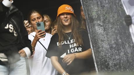 Was wohl Königin Mary dazu sagt? - Dänen-Prinzessin (18) rockt im Sex-Shirt