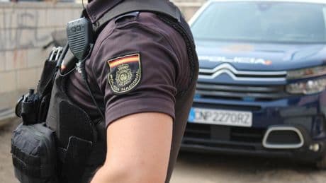 Detenida por abofetear a la profesora de su hija en un colegio de Torrent