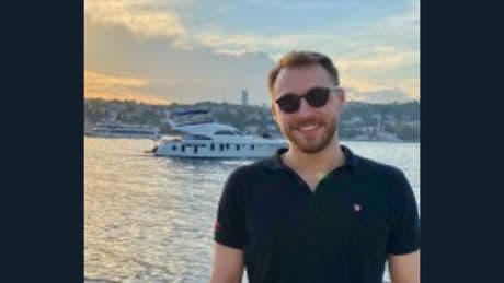 Sosyal medya paylaşımları nedeniyle gözaltına alınmıştı: Siyaset Bilimci Abdullah Esin tutuklandı