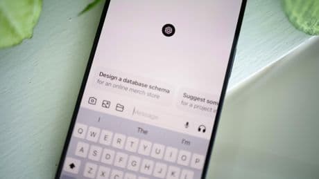 El streaming lleva años persiguiendo las cuentas compartidas. La IA no tiene ese problema: nuestras conversaciones nos avergüenzan