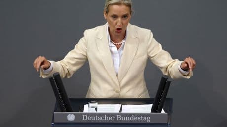 Bundespolitik: „Sie sind ein Papierkanzler“