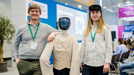Devanthro: Roboter-Betreuung statt 24-Stunden-Pflege