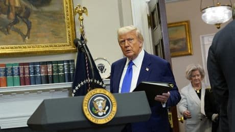 Chasse aux opposants politiques : l’administration Trump tente d’assécher les ONG dissidentes