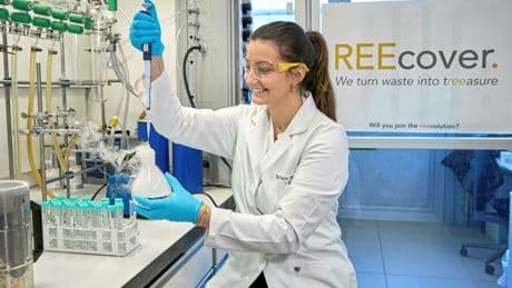 Recyclage des terres rares : cette chercheuse a résolu « le casse-tête des chimistes »