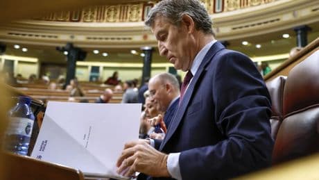 El PP cree que Sánchez anuncia otra Conferencia de Presidentes solo para &quot;desviar la atención&quot; de los mensajes con Ábalos