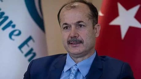 Yunus Emre Enstitüsü eski başkanı havalimanında gözaltına alındı