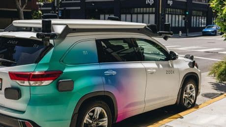 Más allá del dilema del tranvía: los coches autónomos más seguros tendrán "sensibilidad social"