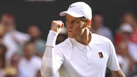 Sinner neemt revanche op Alcaraz en grijpt zijn eerste Wimbledon-titel