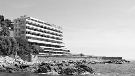 Sessant’anni di vacanze in Liguria, tra seconde case e grandi architetti: il festival a Varazze e Ospedaletti | Foto