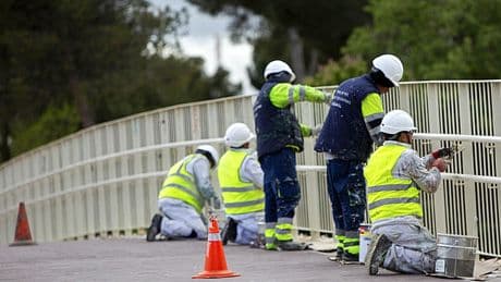 El BCE calcula que la inmigración contribuye cuatro veces más al crecimiento español que el empleo nacional desde 2019 y ve parón de productividad