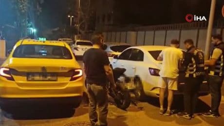 İstanbul'da trafikte tartışan iki sürücüye 5 ayrı suçtan ceza