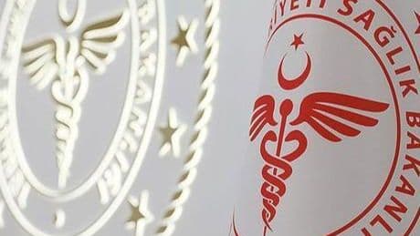Sağlık Bakanlığından, cinsiyet değişikliğiyle ilgili sağlık kurulu raporlarındaki düzenlemeye ilişkin açıklama