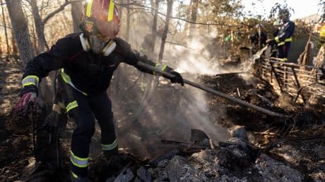 Alfonso Arriero, alcalde de Méntrida, sobre la virulencia del fuego: "Avanzaba 150 metros cada 5 minutos"