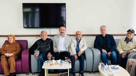 Bayramda huzurevi sakinleri unutulmadı