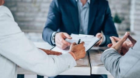 Productos asociados: lo que encarece tu hipoteca