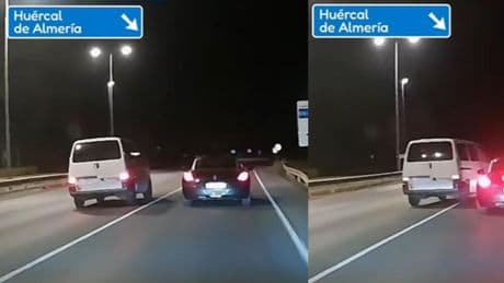 Un coche circula extremadamente lento y dando frenazos por una calle de Almería y la furgoneta de detrás se harta y se venga: “Están haciendo pruebas de frenos para la ITV”