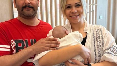 540 gram, 30 santim doğan bebek, 114 gün sonra sağlığına kavuştu