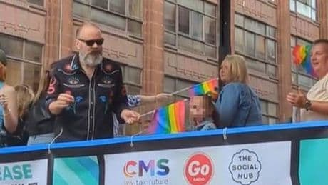 Thousands turn out for Glasgow Pride as Still Game star lends their support