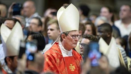 Katholische Kirche: Missbrauchsopfer zeigen Kardinal Woelki kirchenrechtlich an