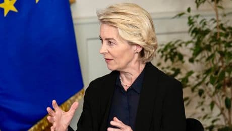 Ue riduce stime Pil Eurozona a 0,9% in 2025, pesano i dazi
