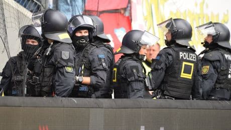 Nach Hooligan-Angriff - Polizei schützt B-Jugend-Spiele in Sachsen