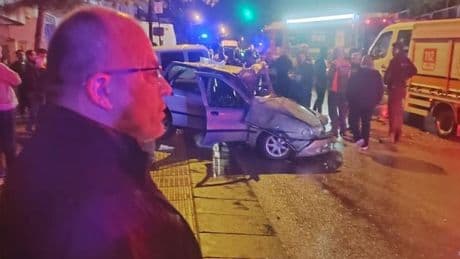 Ters yönden gelen araç kazaya sebep oldu: Yaralılar var