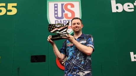Luke Humphries lifts lid on bizarre injury caused by fan during US Darts Masters walk-on