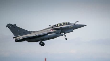 KLM-piloten gaan als reservisten vliegen bij Defensie