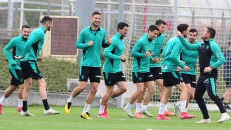 Valverde se guarda las cartas para mañana
