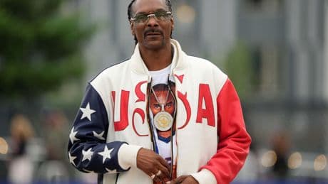 Foot : l’artiste Snoop Dogg devient actionnaire du club de Swansea