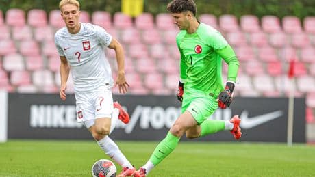 Serhat Öztaşdelen, Kocaelispor'a imza attı