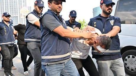Gaziantep'te polise ateş açan şüphelilerden 2'si tutuklandı